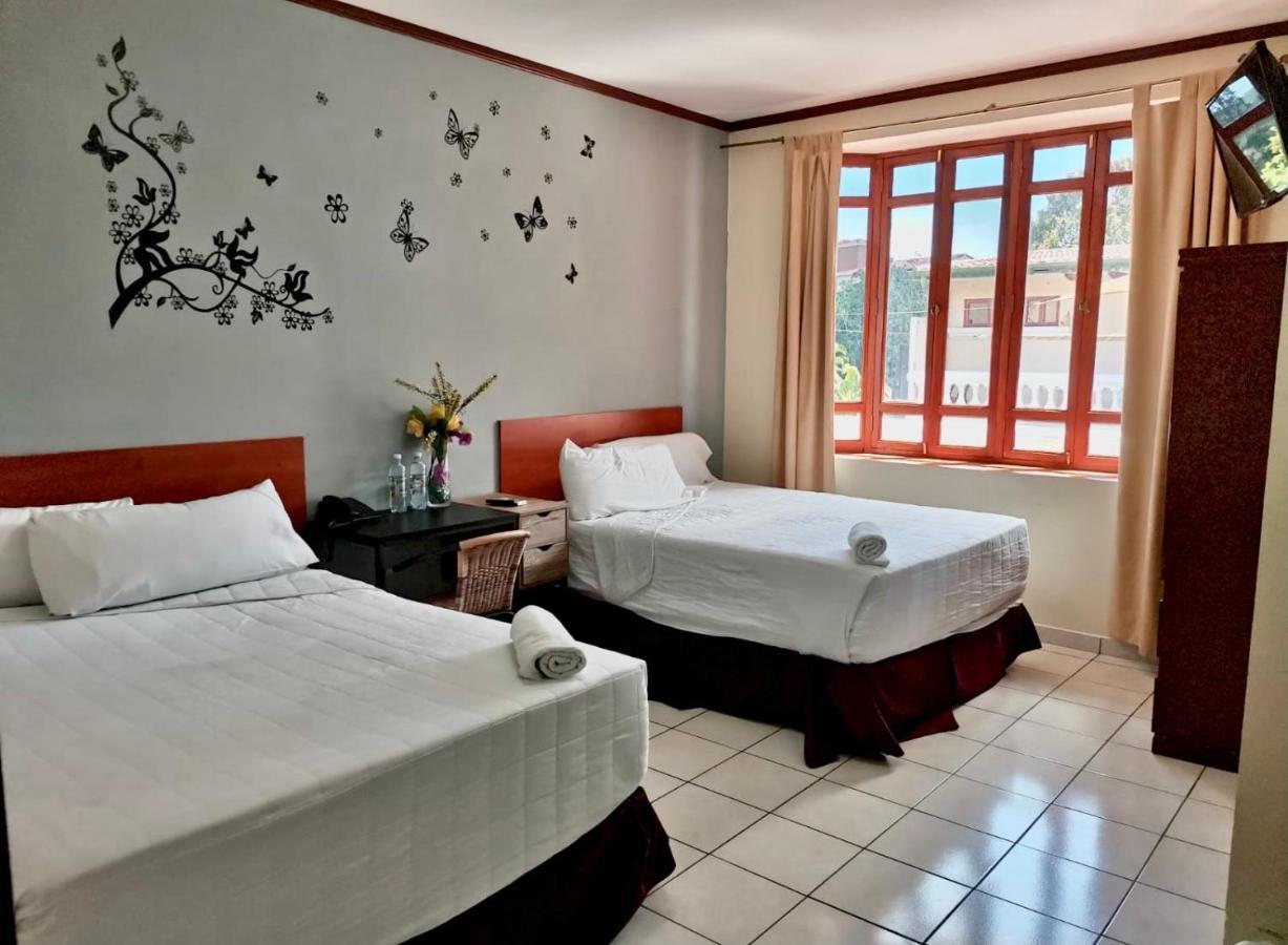 Hotel Fotherhouse Сан Салвадор Екстериор снимка