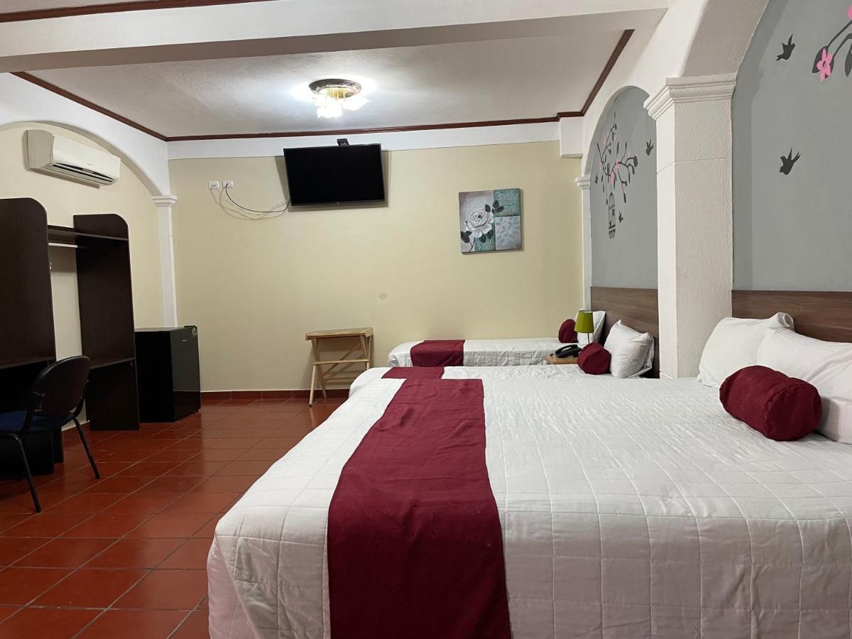 Hotel Fotherhouse Сан Салвадор Екстериор снимка