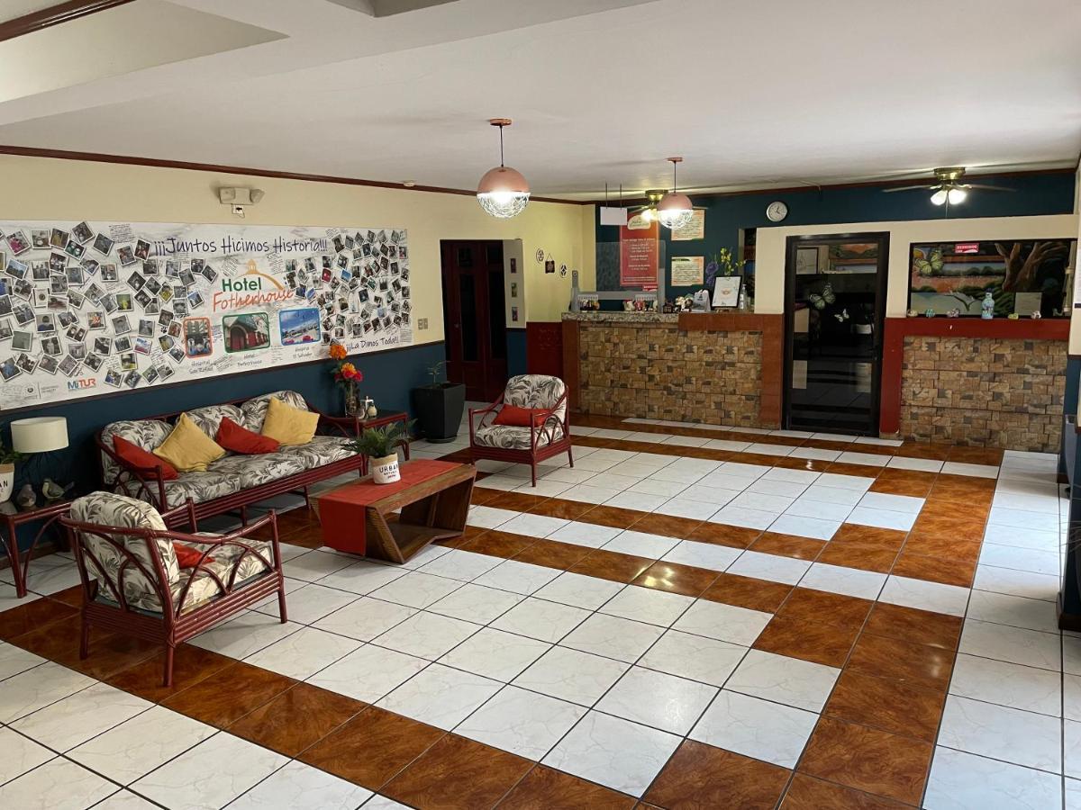 Hotel Fotherhouse Сан Салвадор Екстериор снимка